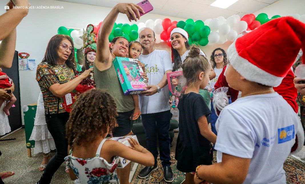 Restaurantes comunitários do DF oferecem almoço natalino por R$ 1