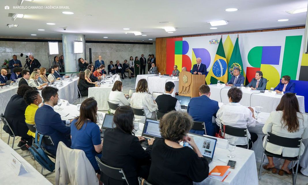 Lula confirma veto ao PL da Dosimetria que reduz penas de condenados pelo 8 de janeiro