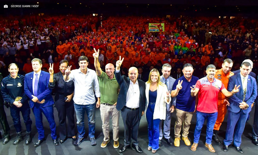 Ibaneis Rocha e Celina Leão anunciam nomeação de 2.158 novos profissionais para as forças de segurança do DF