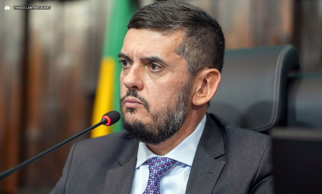 PF prende Rodrigo Bacellar, presidente da Alerj, por vazamento de informações sigilosas