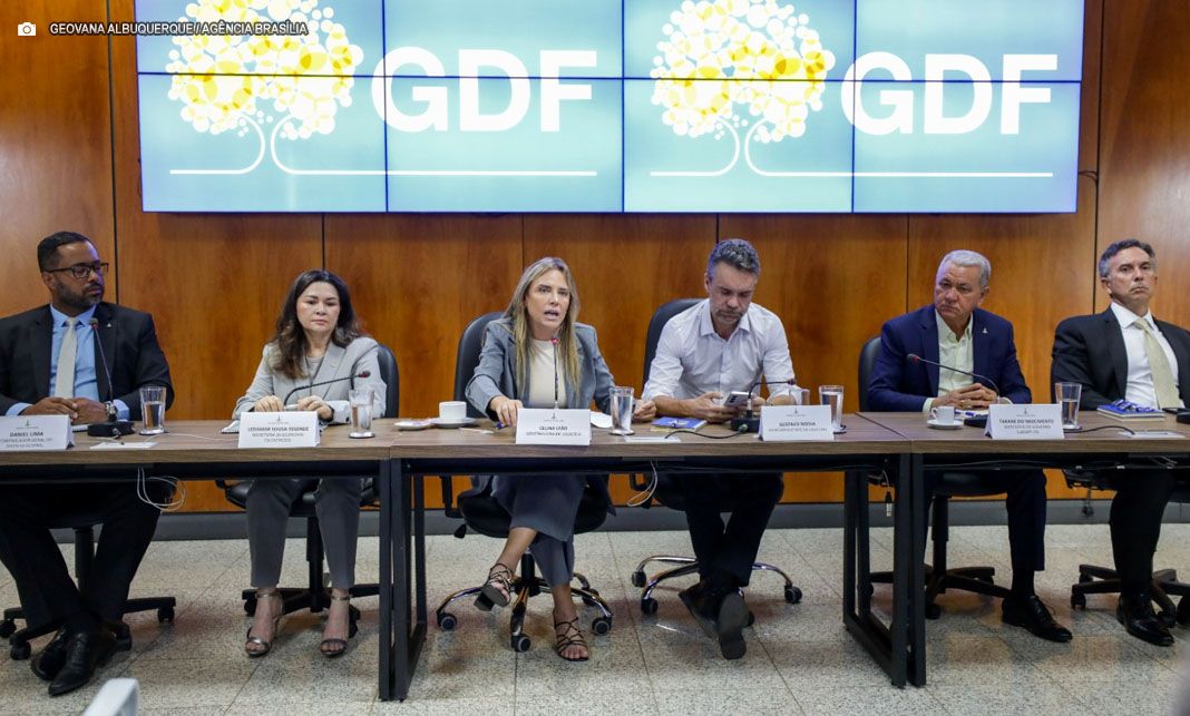 Celina Leão define prioridades de gestão e tecnologia em reunião com secretariado