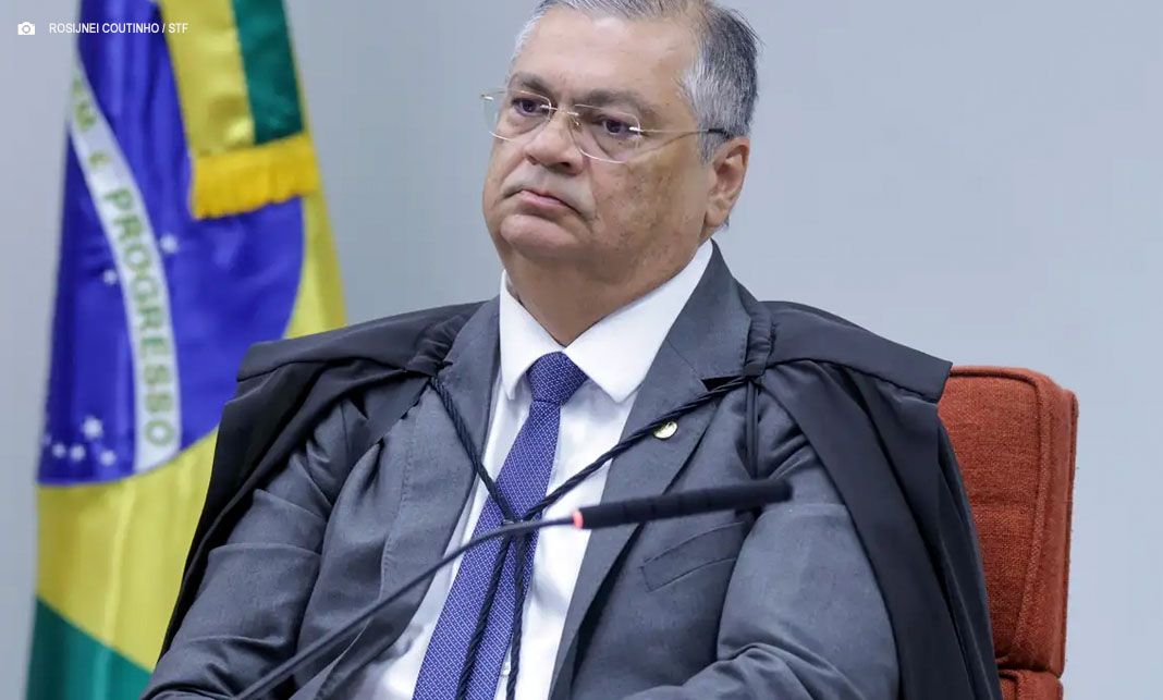 Flávio Dino veta emendas para entidades ligadas a familiares de parlamentares