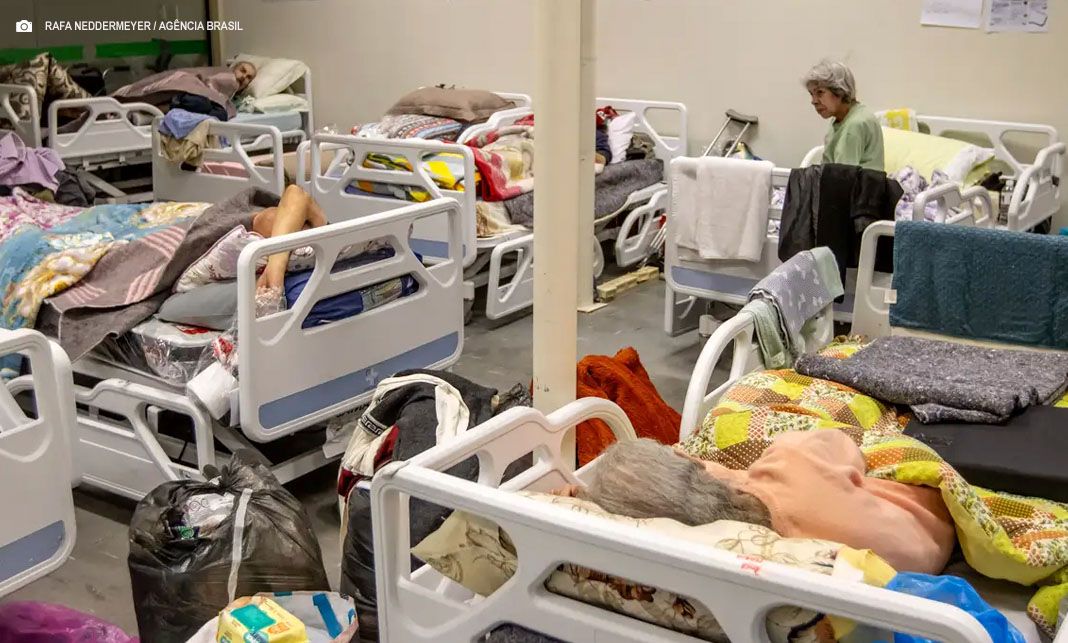 MS atualiza Caderneta da Pessoa Idosa com foco em proteção social