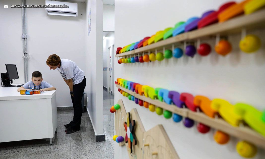 TEA: Centro de referência especializado amplia atendimento para crianças com autismo no DF