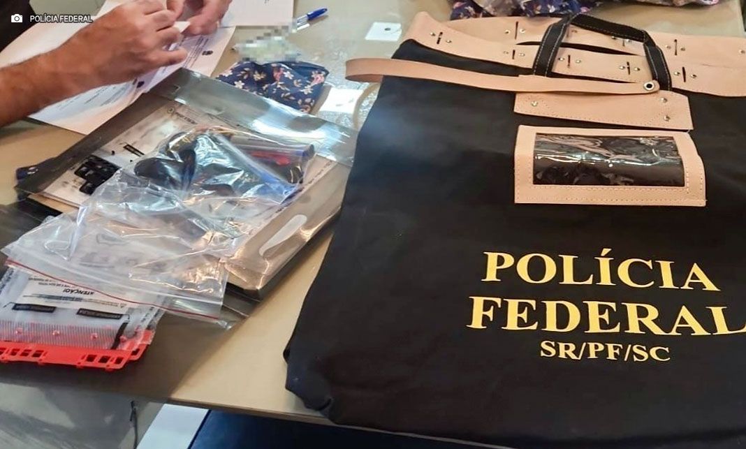 Polícia Federal deflagra operação para investigar desvio na Caixa Econômica Federal