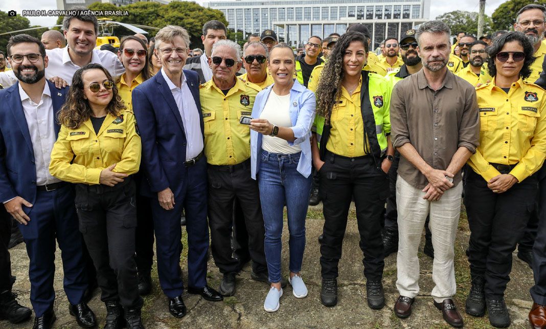 Celina Leão entrega 167 novas viaturas para reforçar fiscalização e serviços do Detran-DF