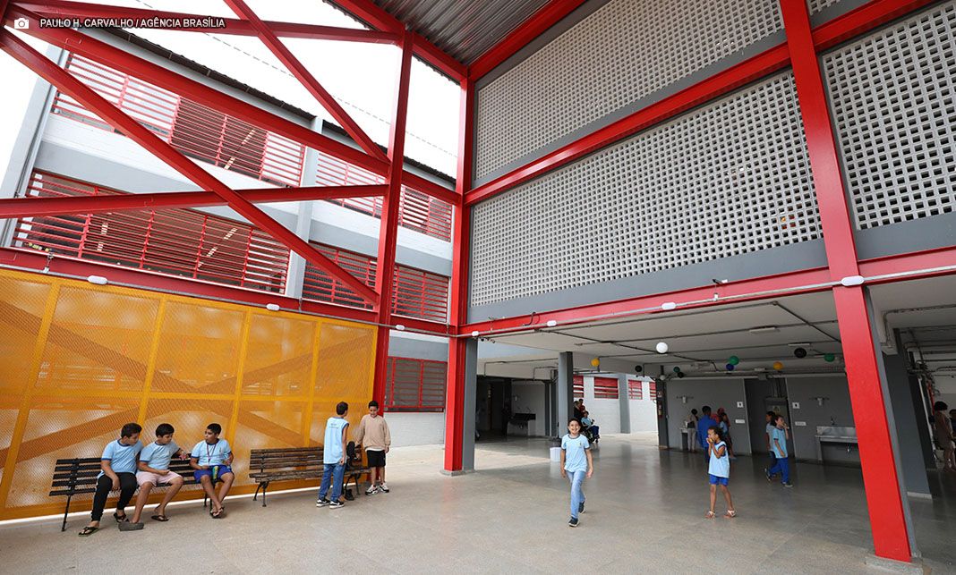 Nova Escola Classe 425 amplia oferta de vagas e transforma rotina escolar em Samambaia