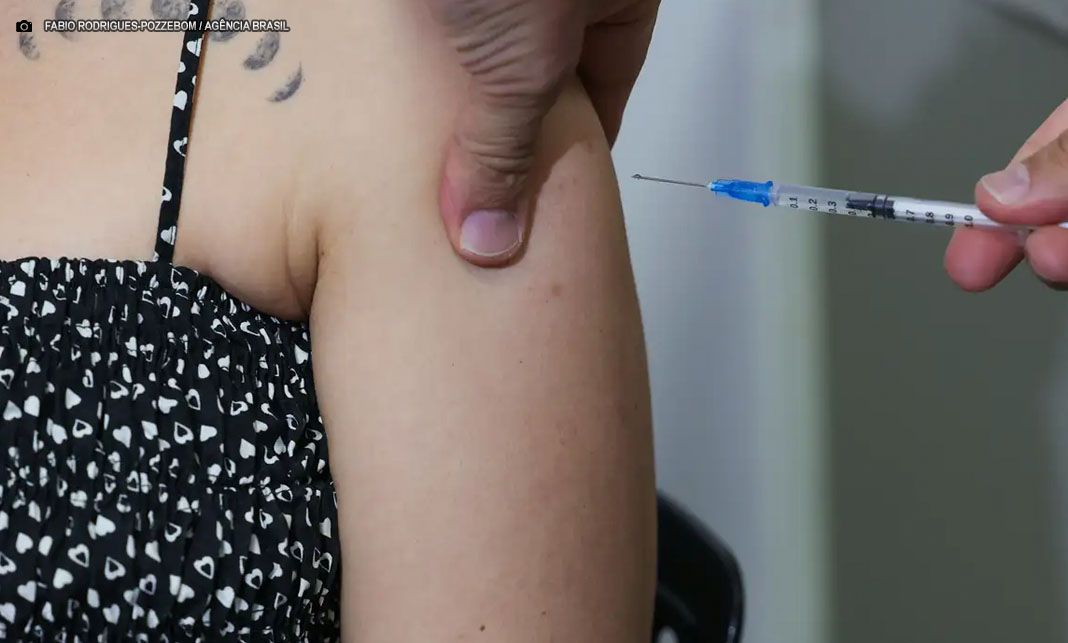 Anvisa indica vacina contra o HPV para prevenir mais tipos de câncer