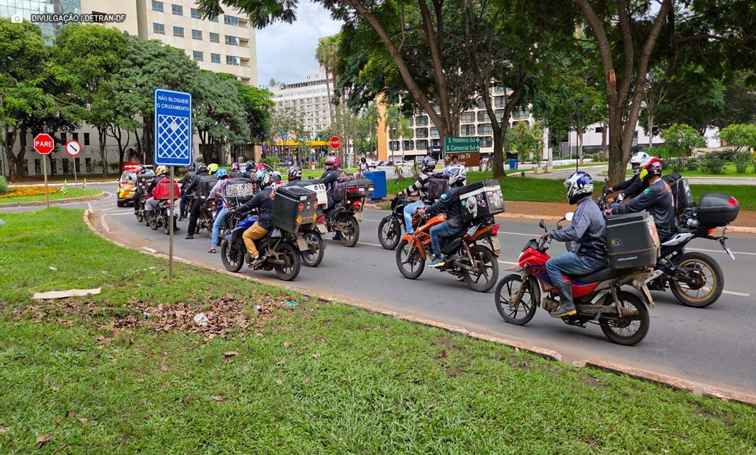 Detran-DF abre inscrições para curso especializado de motofrete