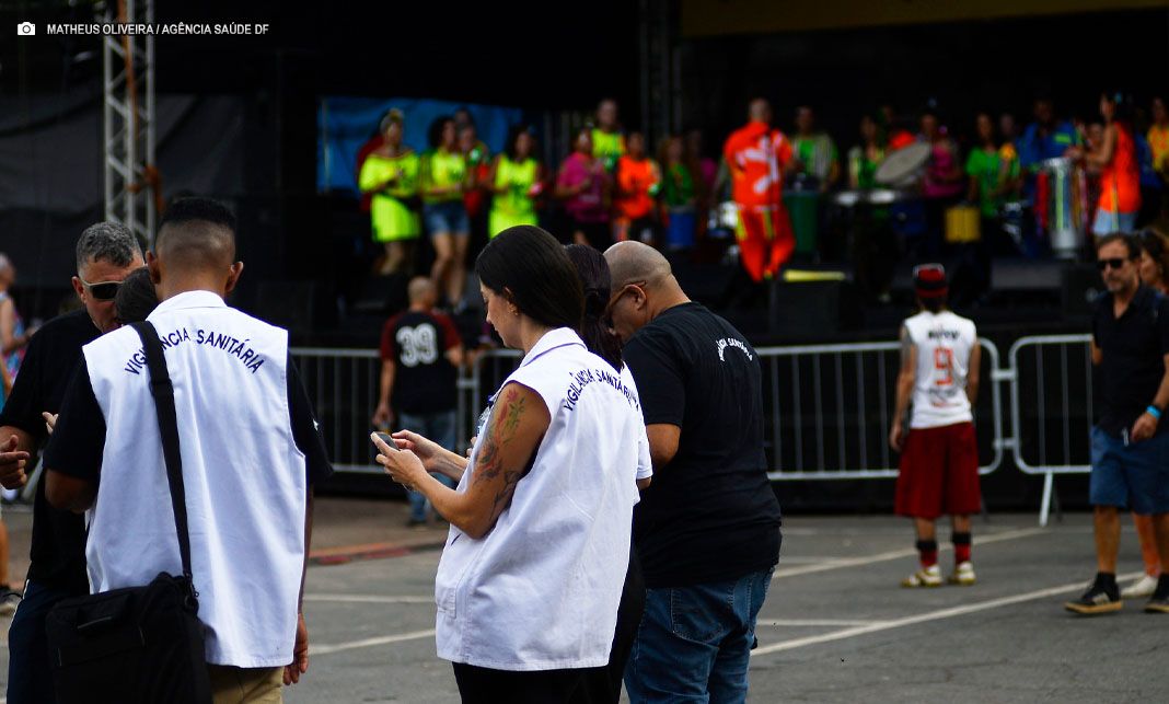 Vigilância Sanitária do DF apreende mais de 1,2 mil produtos durante o Carnaval