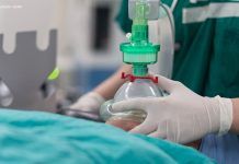 IGESDF abre seleção para médicos com salários de até R$ 22,6 mil