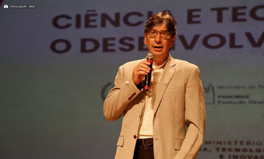 Presidente do IBGE discute rumos do Brasil no século XXI em aula magna na FESPSP