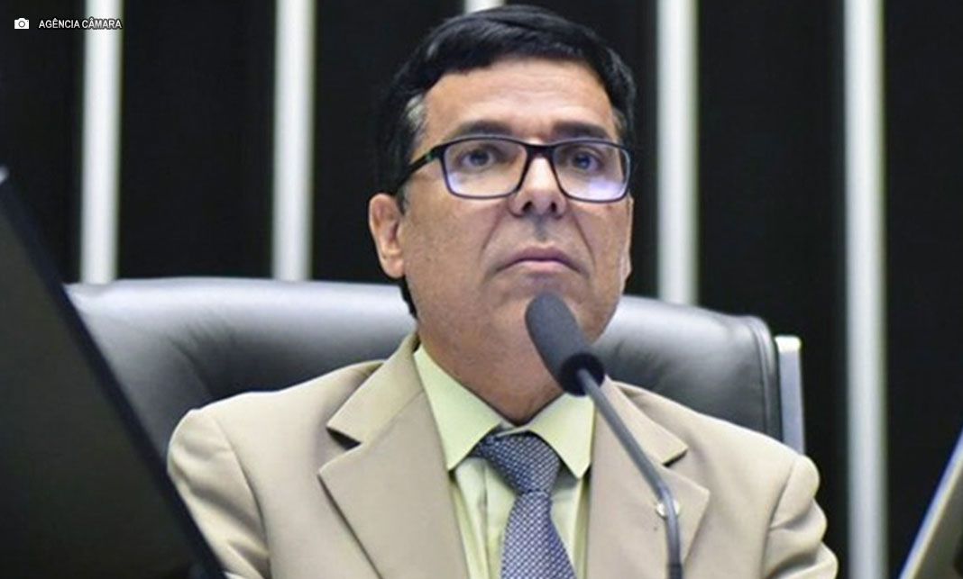 Professor e ex-deputado federal do DF, Paulo Fernando morre aos 58 anos