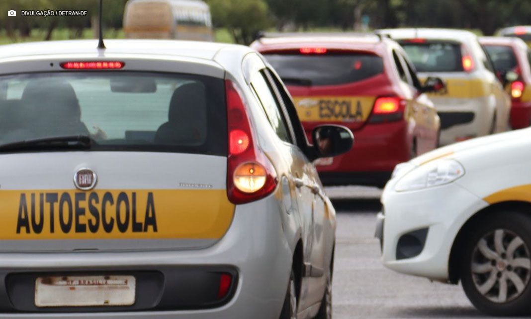 Detran-DF publica regulamentação para credenciamento de autoescolas