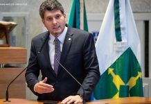 Eduardo Pedrosa denuncia falta de equipamentos na saúde do DF