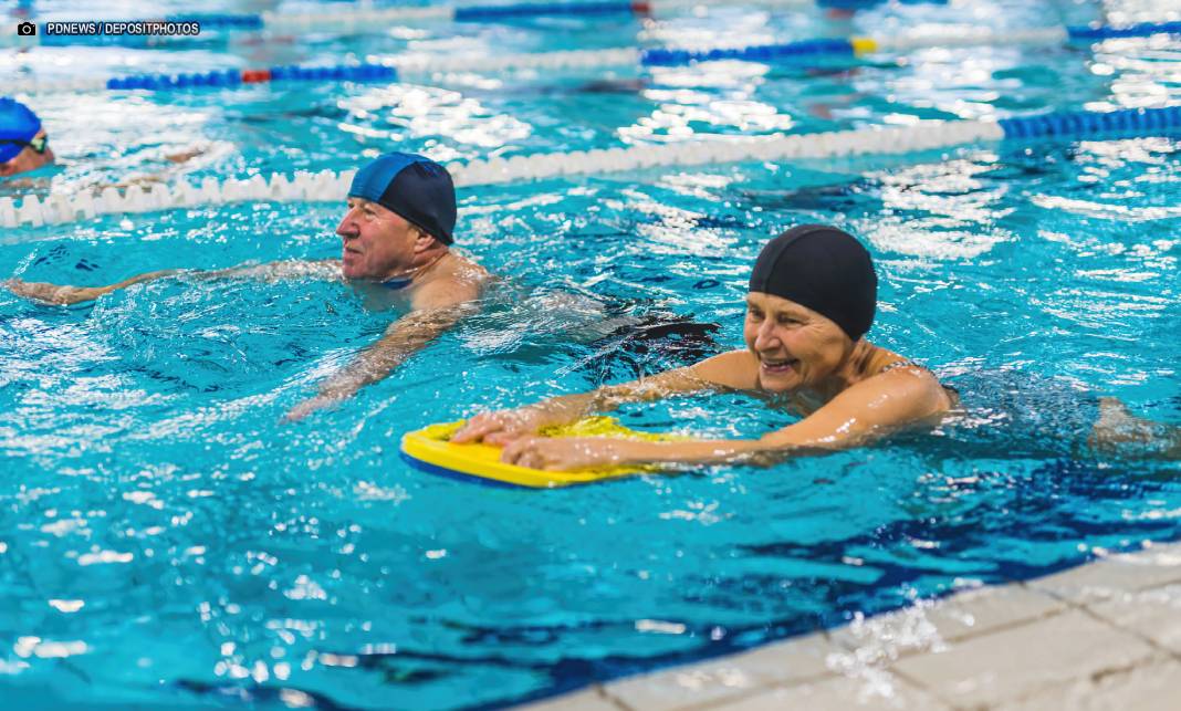 Natação é melhor que corrida para a saúde do coração, aponta novo estudo