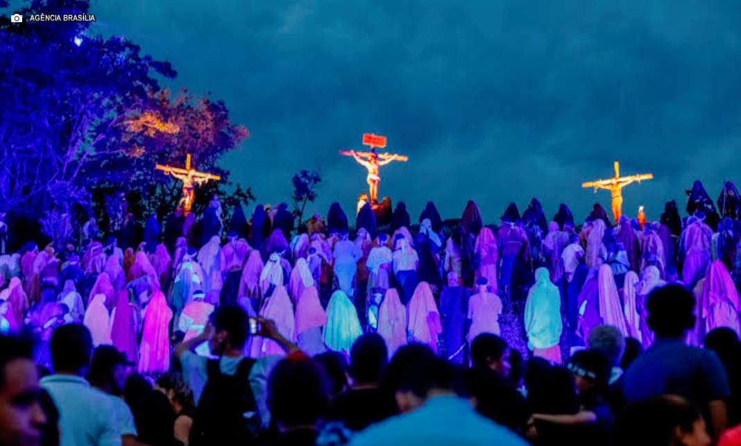 Via Sacra, hip-hop, circo e teatro de bonecos agitam o feriadão no DF