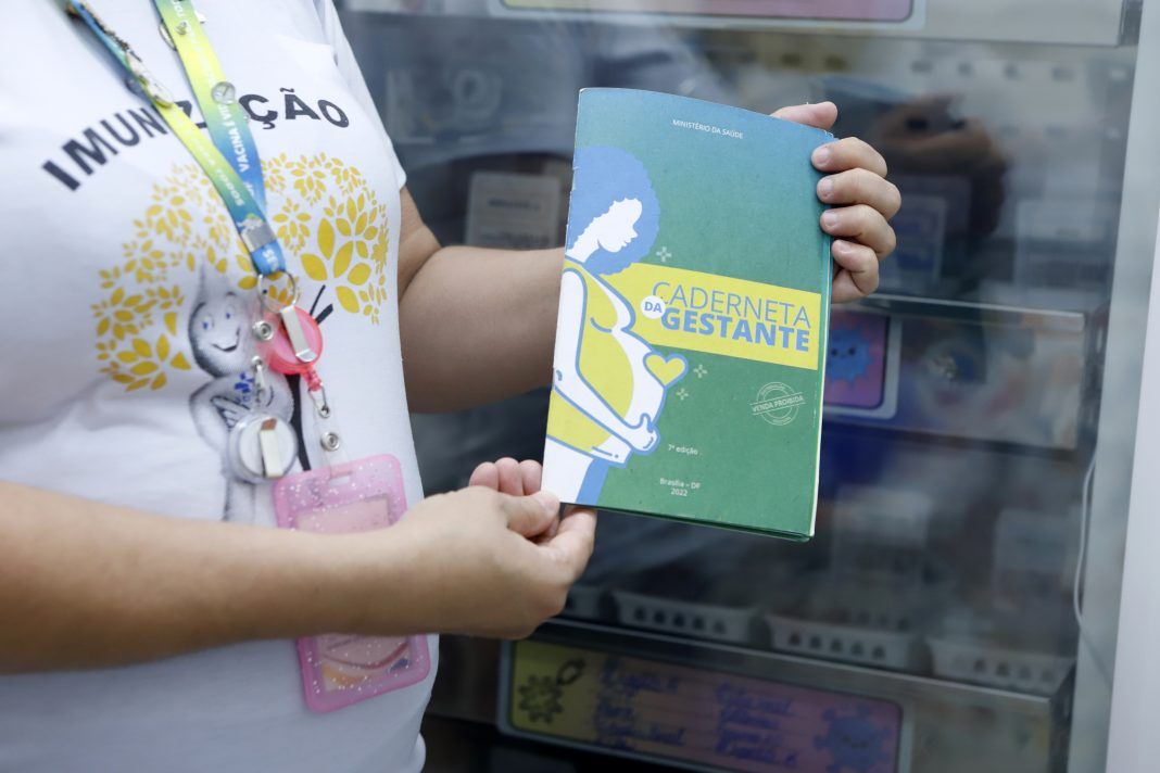 Vacina na gestação fortalece a saúde materna e protege o bebê desde os primeiros meses de vida