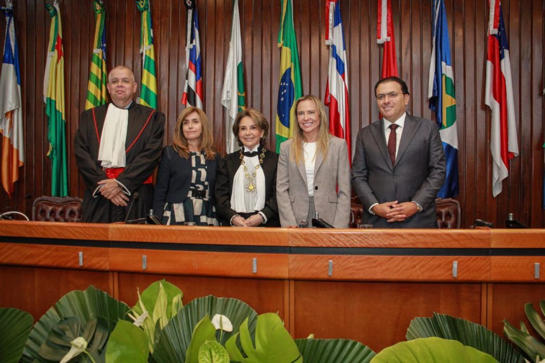 Empoderamento feminino: Celina Leão participa de posse dos novos dirigentes do TRF1