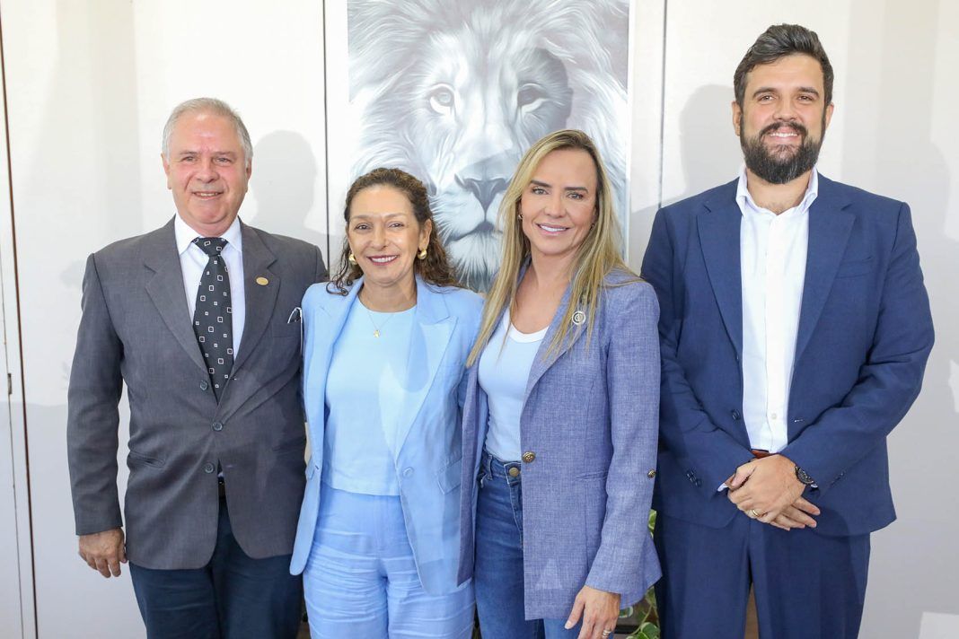 GDF lança programa de bolsas de doutorado com foco em saúde pública GDF lança programa de bolsas de doutorado com foco em saúde pública
