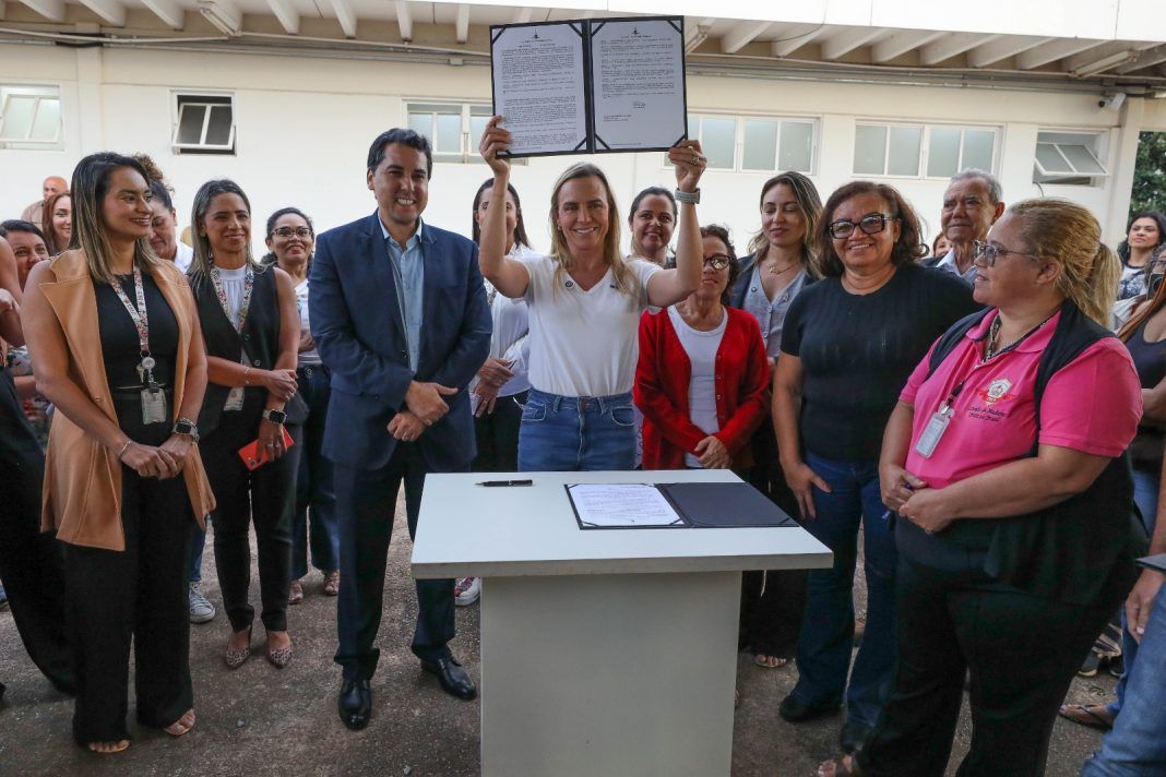 Sonho realizado: GDF leva regularização fundiária rural a famílias do Assentamento Roseli Nunes Sonho realizado: GDF leva regularização fundiária rural a famílias do Assentamento Roseli Nunes