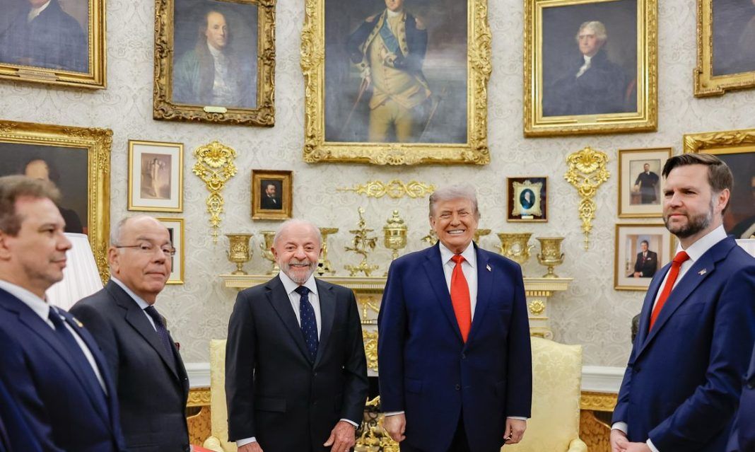 “Muito Bom”, avalia Trump sobre encontro com “o dinâmico presidente do Brasil” “Muito Bom”, avalia Trump sobre encontro com “o dinâmico presidente do Brasil”