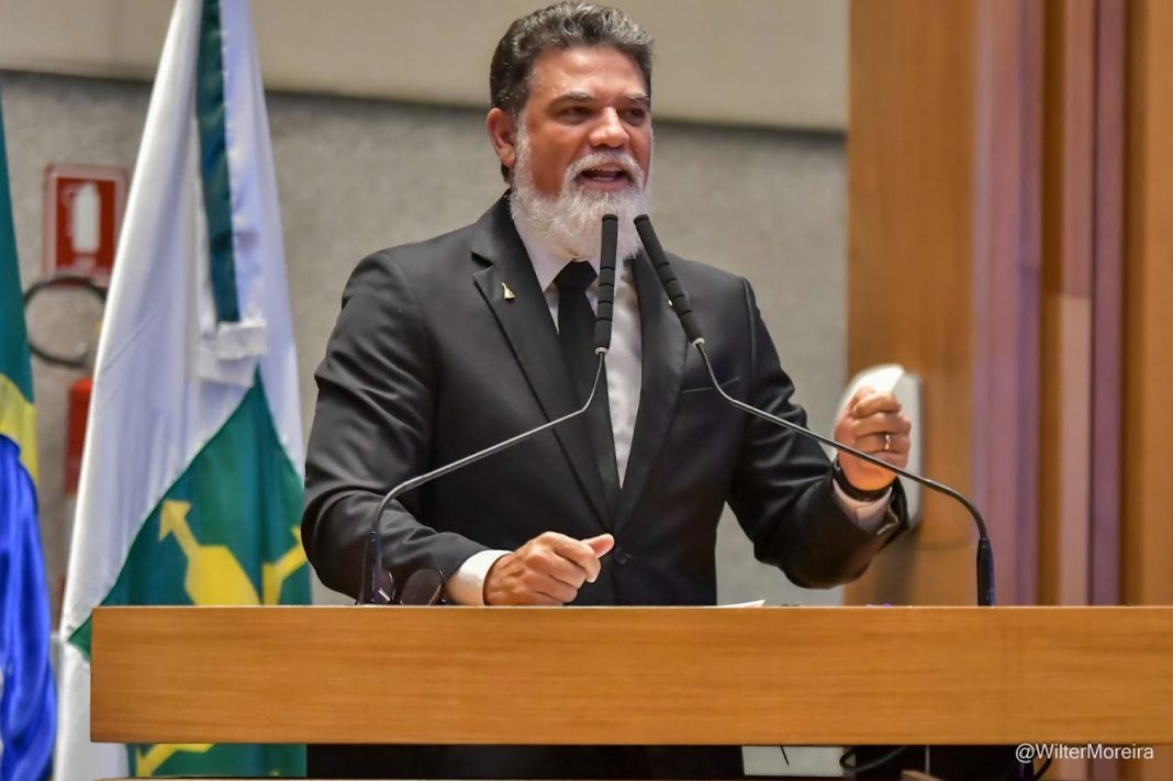 PL de Jorge Vianna origina Lei que garante EPI para Educadores PL de Jorge Vianna origina Lei que garante EPI para Educadores