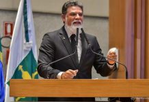 PL de Jorge Vianna origina Lei que garante EPI para Educadores