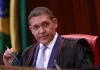 Nunes Marques toma posse na presidência do TSE e assume comando das eleições