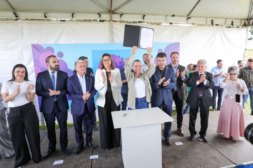Celina Leão autoriza obras para construção da nova Policlínica da PCDF Celina Leão autoriza obras para construção da nova Policlínica da PCDF