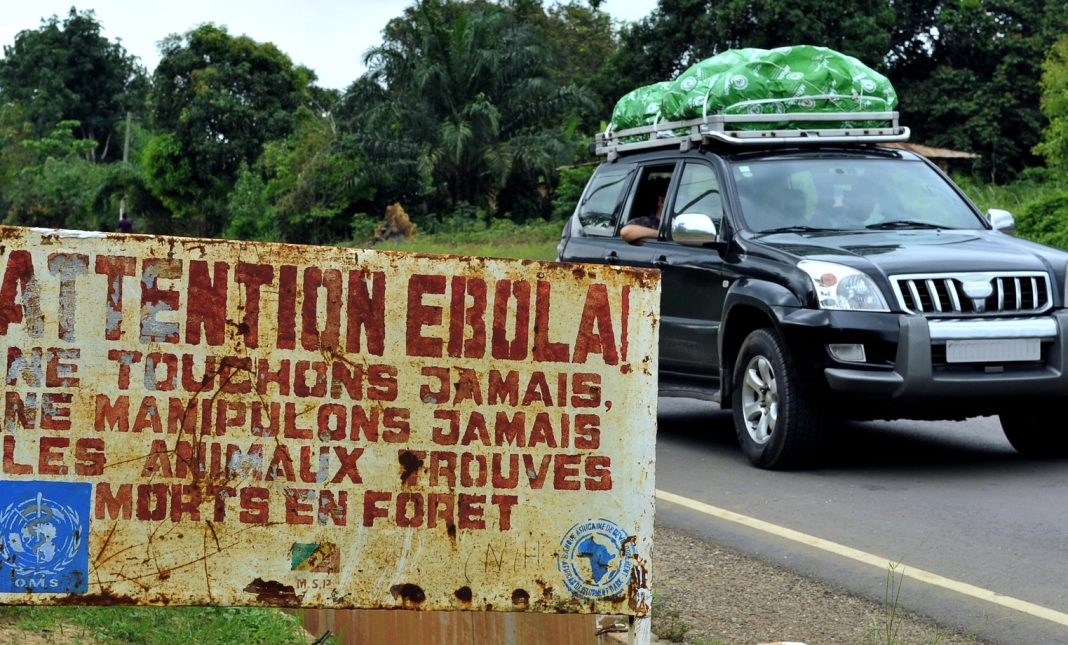 Ebola: surto em Uganda e Congo é emergência de interesse internacional, alerta OMS Ebola: surto em Uganda e Congo é emergência de interesse internacional, alerta OMS