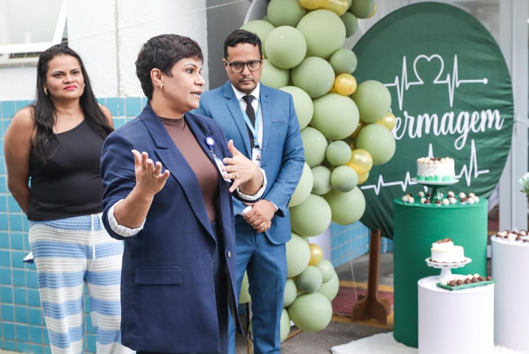 Nova gestão percorre hospitais e UPAs em agenda marcada por homenagens e reconhecimento às equipes Nova gestão percorre hospitais e UPAs em agenda marcada por homenagens e reconhecimento às equipes
