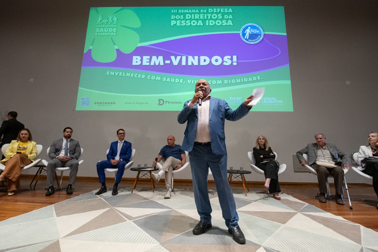 CLDF abre 3ª Semana de Defesa dos Direitos da Pessoa Idosa com serviços gratuitos e foco em dignidade CLDF abre 3ª Semana de Defesa dos Direitos da Pessoa Idosa com serviços gratuitos e foco em dignidade