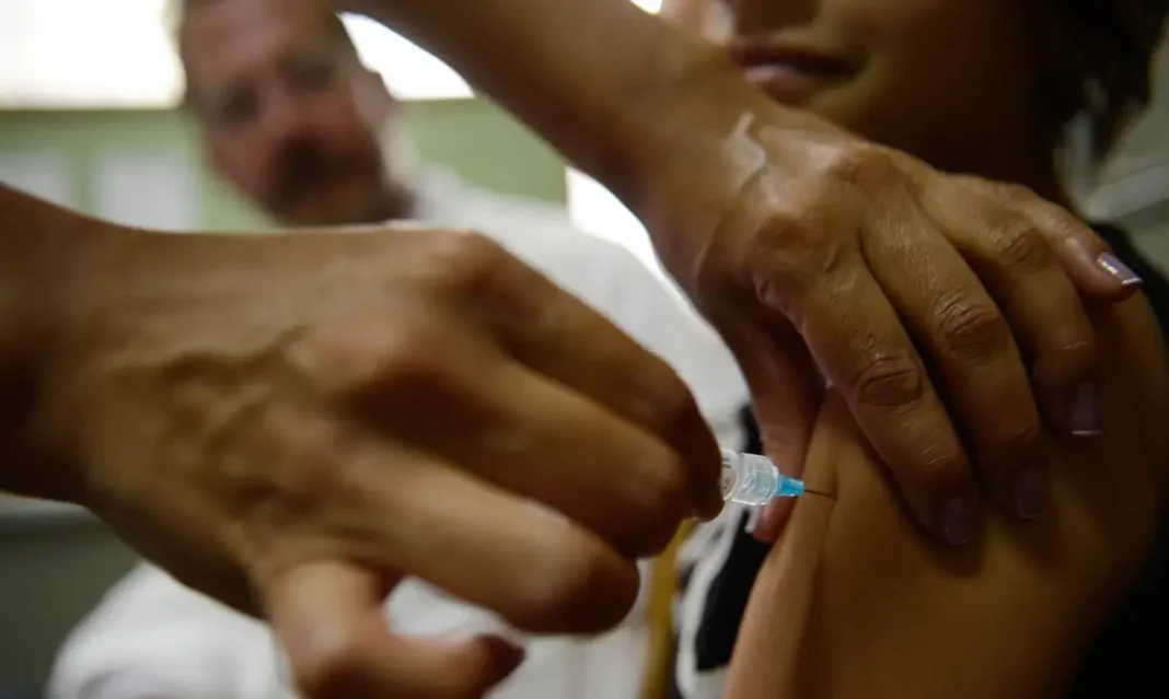 HPV registra cerca de 7,5 mil mortes anuais por câncer no Brasil HPV registra cerca de 7,5 mil mortes anuais por câncer no Brasil