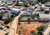 Hermeto impulsiona transformação na Vila Cauhy com pavimentação de ruas e reforma da praça central