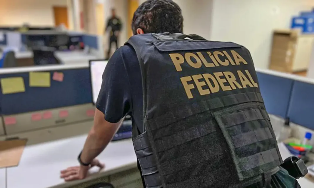 Desembargador e deputado de MT são alvos da PF por venda de sentenças Desembargador e deputado de MT são alvos da PF por venda de sentenças