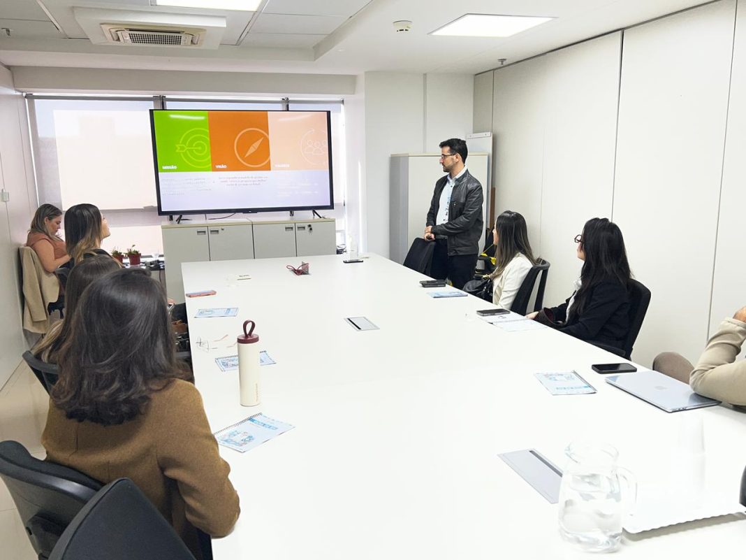 Programa Trilha do Gestor fortalece lideranças na Saúde Programa Trilha do Gestor fortalece lideranças na Saúde