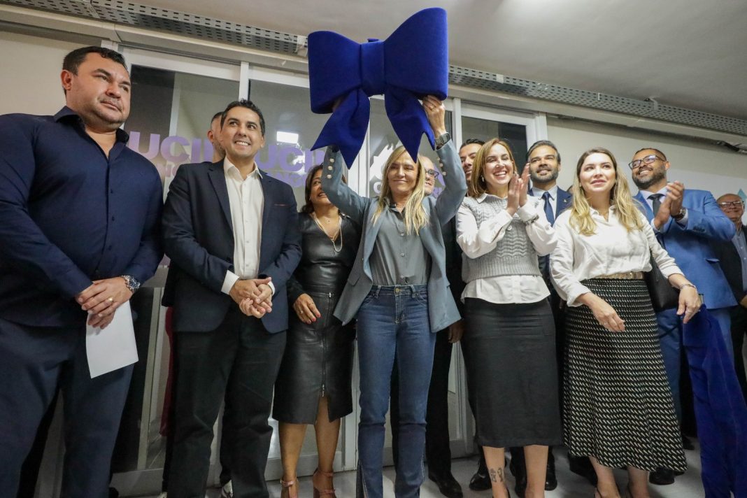 Celina Leão entrega reforma da Unidade Neonatal do HMIB Celina Leão entrega reforma da Unidade Neonatal do HMIB