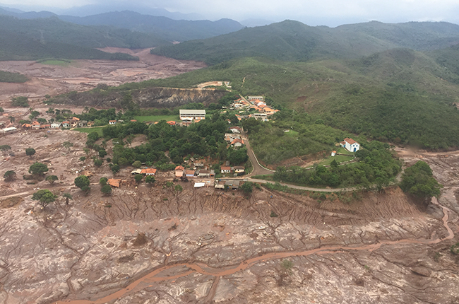 Cidades atingidas pelo rompimento da barragem de Fundão recebem mais R$ 243 milhões para fortalecer o SUS Cidades atingidas pelo rompimento da barragem de Fundão recebem mais R$ 243 milhões para fortalecer o SUS