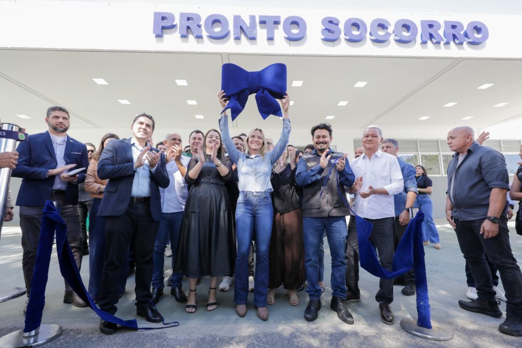 Celina Leão reforça a saúde de Planaltina com inauguração de reforma do pronto-socorro e aumento de vagas para exames com novo tomógrafo Celina Leão reforça a saúde de Planaltina com inauguração de reforma do pronto-socorro e aumento de vagas para exames com novo tomógrafo