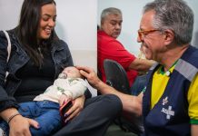 Ministério da Saúde começa a vacinar crianças com a pneumo 20