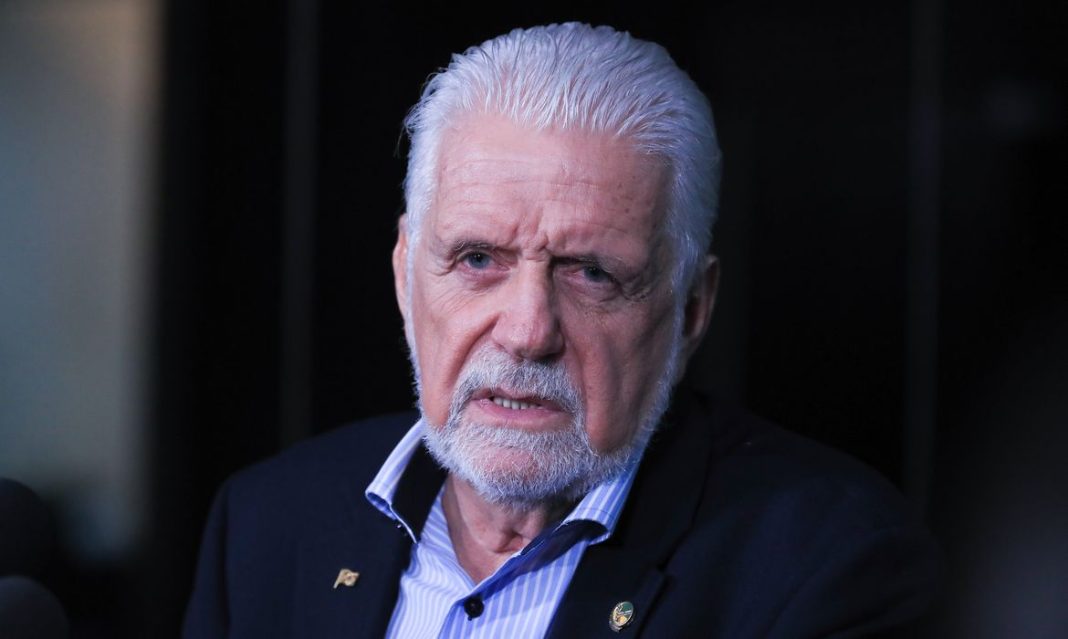 Caso Master: Jaques Wagner anuncia saída da liderança do governo no Senado Caso Master: Jaques Wagner anuncia saída da liderança do governo no Senado