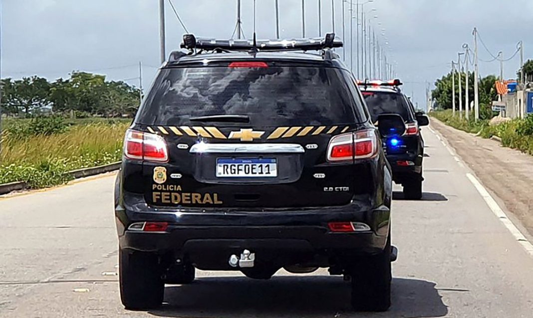 Polícia Federal investiga crime de lavagem de dinheiro desviado da Saúde no Rio de Janeiro Polícia Federal investiga crime de lavagem de dinheiro desviado da Saúde no Rio de Janeiro
