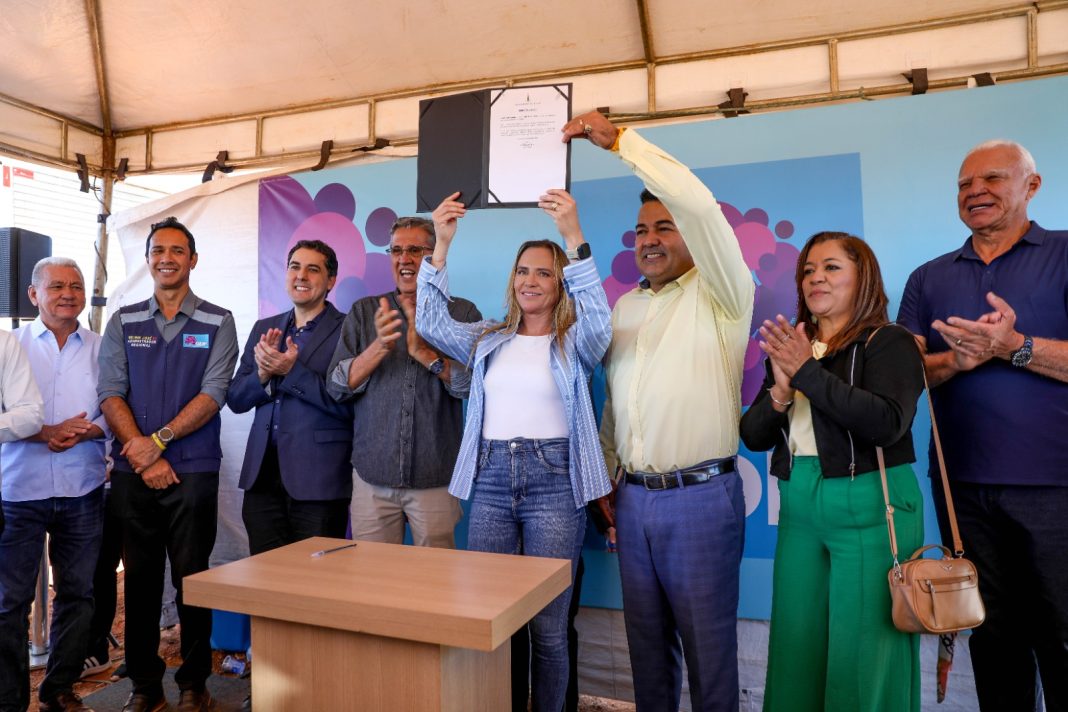 Celina Leão autoriza início das obras do hospital de São Sebastião Celina Leão autoriza início das obras do hospital de São Sebastião