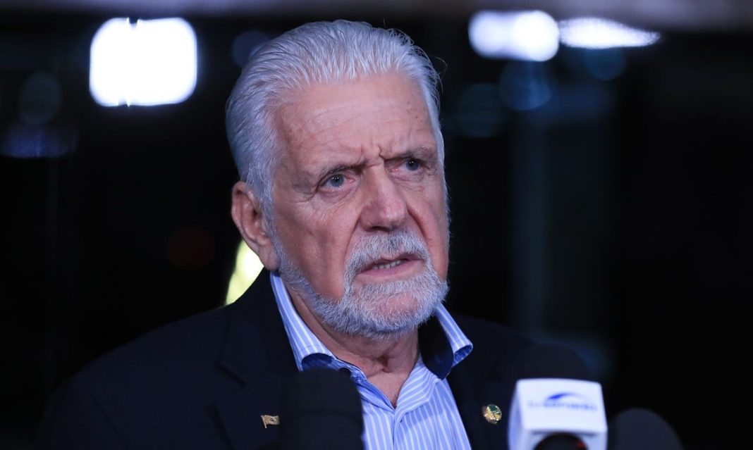 Jaques Wagner entra na mira da PF, investigado por ser um dos beneficiários de recursos do Master Jaques Wagner entra na mira da PF, investigado por ser um dos beneficiários de recursos do Master