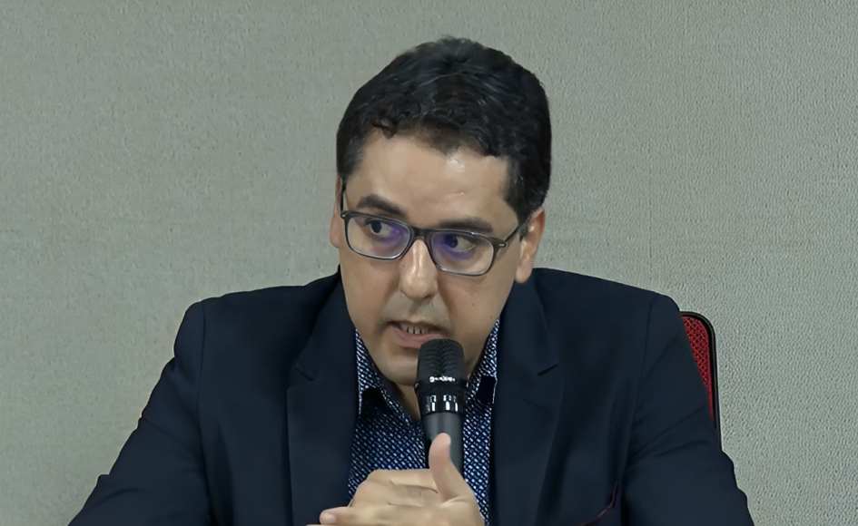 Secretário de Saúde nega negligência em mortes de mulheres durante parto no HRSam Secretário de Saúde nega negligência em mortes de mulheres durante parto no HRSam