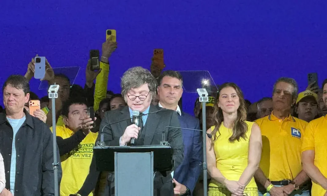 Itamaraty convoca embaixador para consulta, após ofensas de Milei, no Brasil, a Lula Itamaraty convoca embaixador para consulta, após ofensas de Milei, no Brasil, a Lula