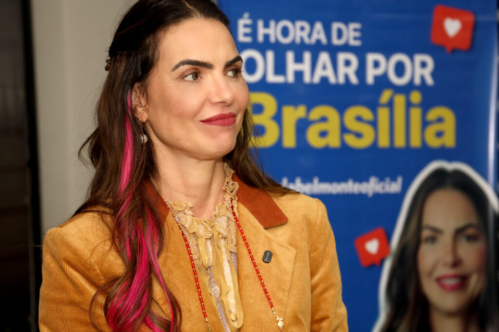 Celina Leão sanciona lei de Paula Belmonte que cria cadastro de condenados por estupro e violência contra a mulher Celina Leão sanciona lei de Paula Belmonte que cria cadastro de condenados por estupro e violência contra a mulher