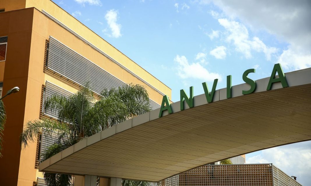 Anvisa aprova novo medicamento para câncer de pulmão Anvisa aprova novo medicamento para câncer de pulmão