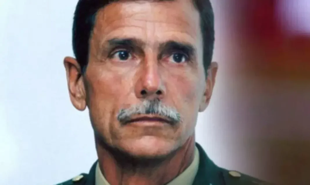 “Talvez fosse uma boa senadora”, afirma Paulo Chagas ao indicar falta de requisitos para Michelle Bolsonaro à Presidência “Talvez fosse uma boa senadora”, afirma Paulo Chagas ao indicar falta de requisitos para Michelle Bolsonaro à Presidência
